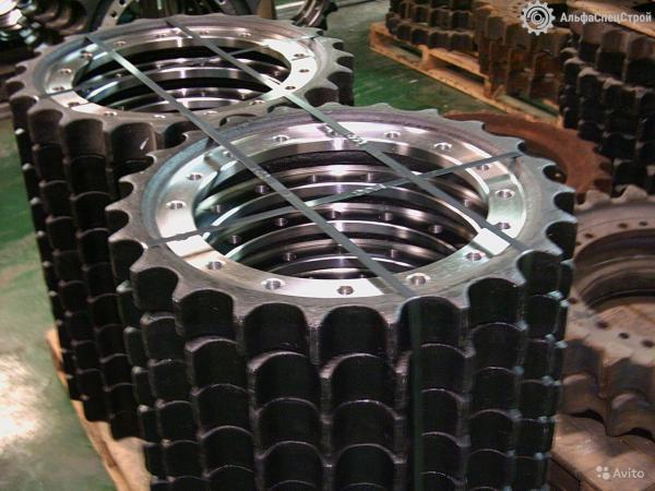 1020994 Звёздочка на экскаватор Hitachi ZX120